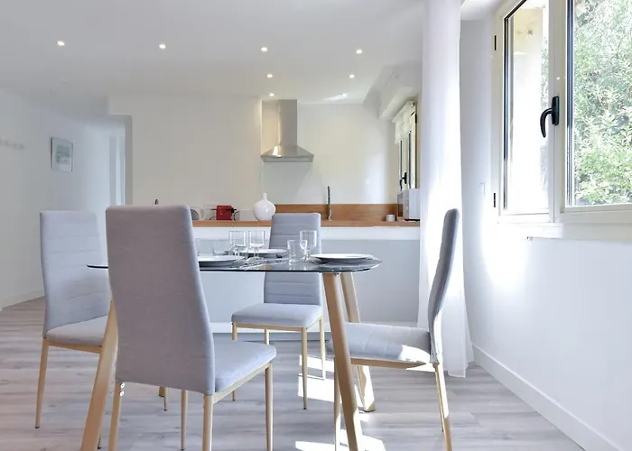 Charming 2-Room Apartment In The City Center
