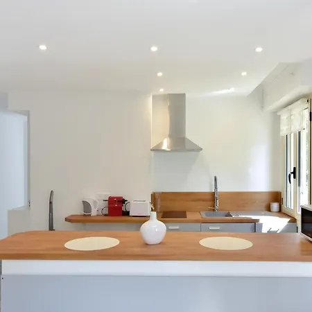 Charming 2-Room Apartment In The City Center Cannes Extérieur photo